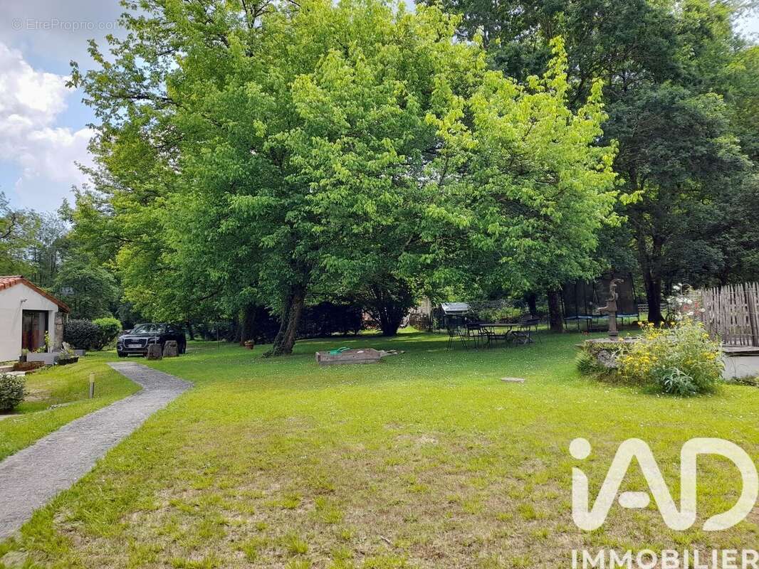 Photo 5 - Maison à AYGUEMORTE-LES-GRAVES