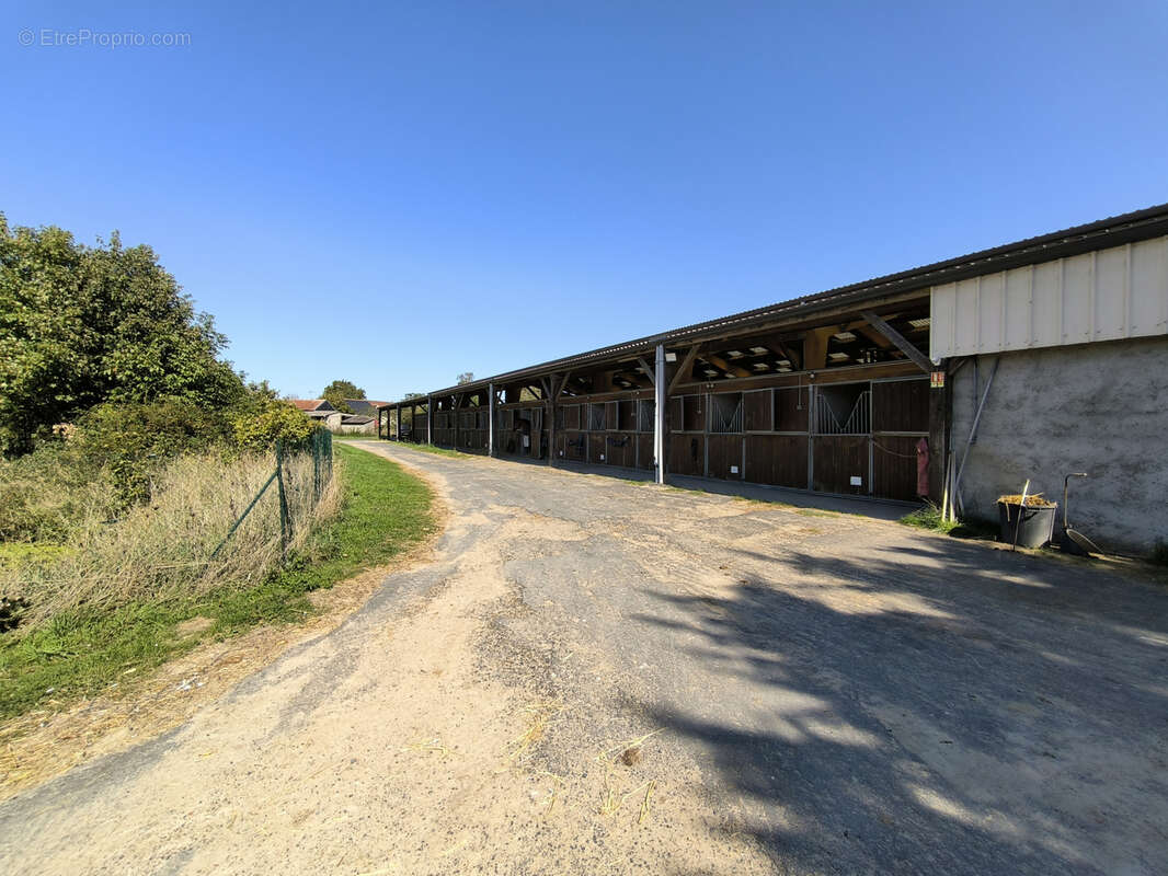 Maison à ARTANNES-SUR-INDRE