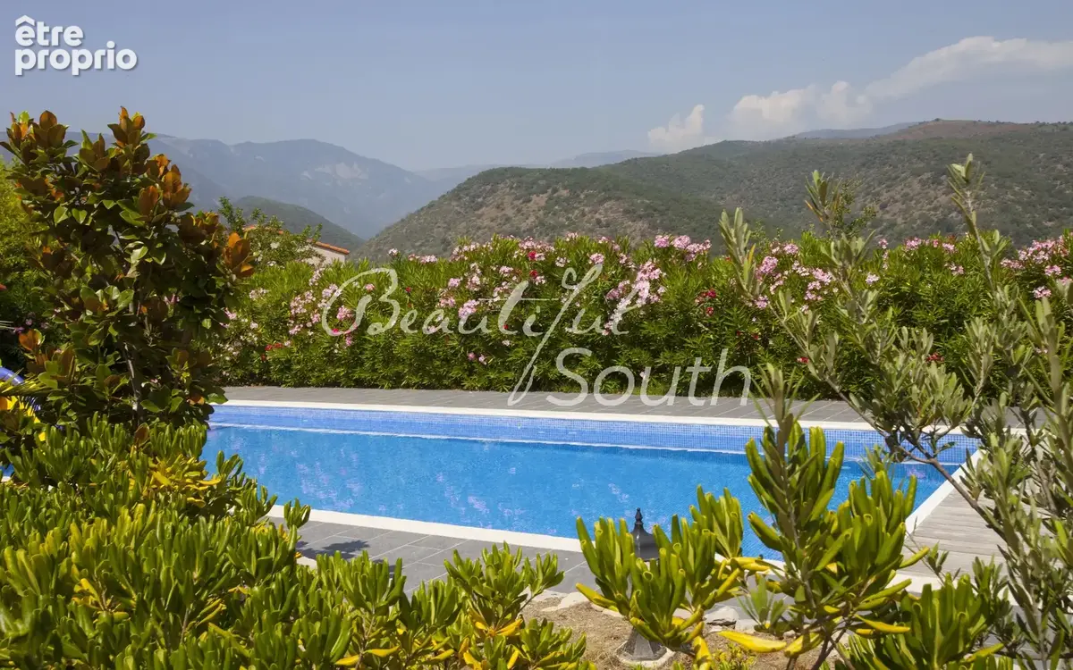 Villa d’exception aux vues panoramiques, jardin et piscine – prades - photo 2