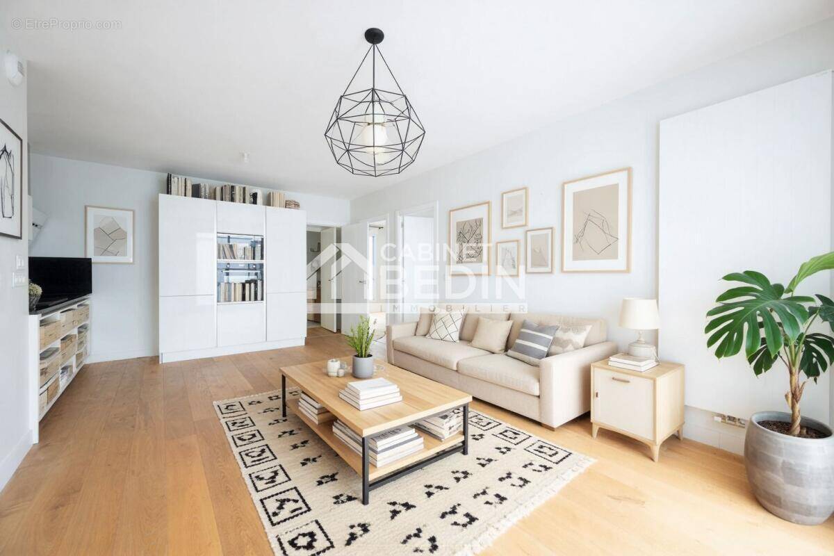 Appartement à BORDEAUX