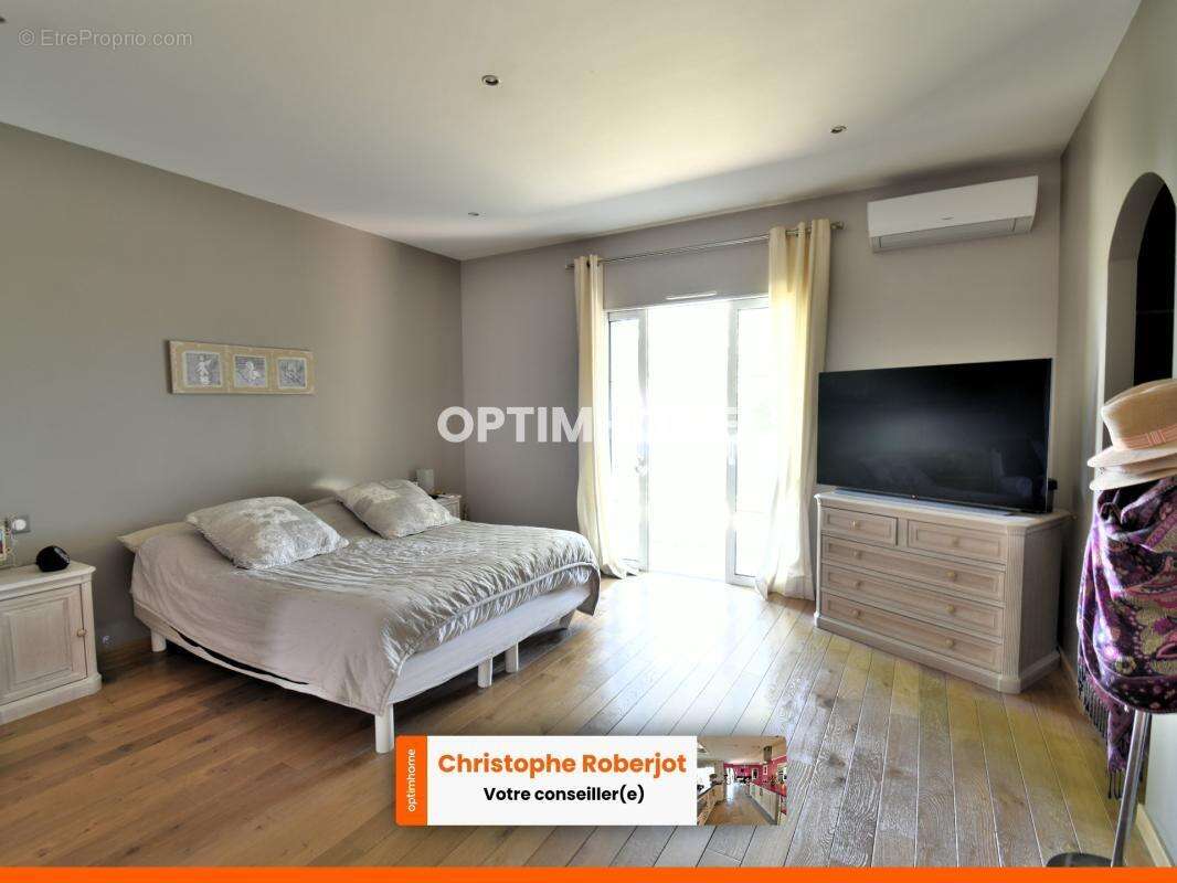 Maison d’exception dans un village aux portes de Chalon sur Saône - photo 8