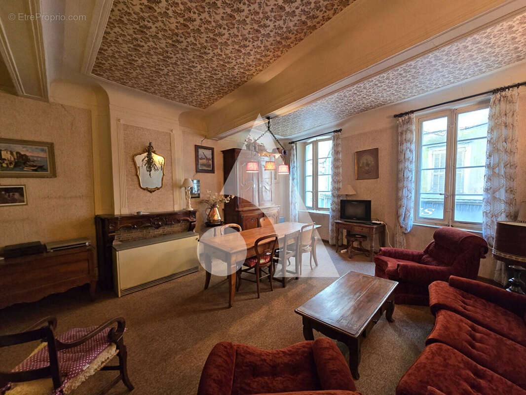 Appartement à BRIGNOLES