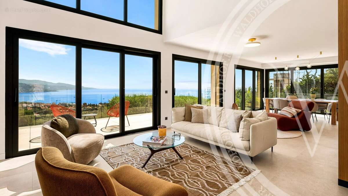 Maison à ROQUEBRUNE-CAP-MARTIN