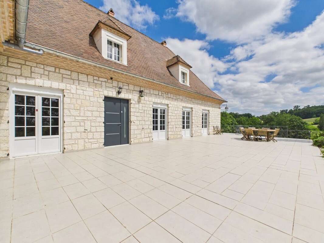 Maison à VILLENEUVE-SUR-LOT