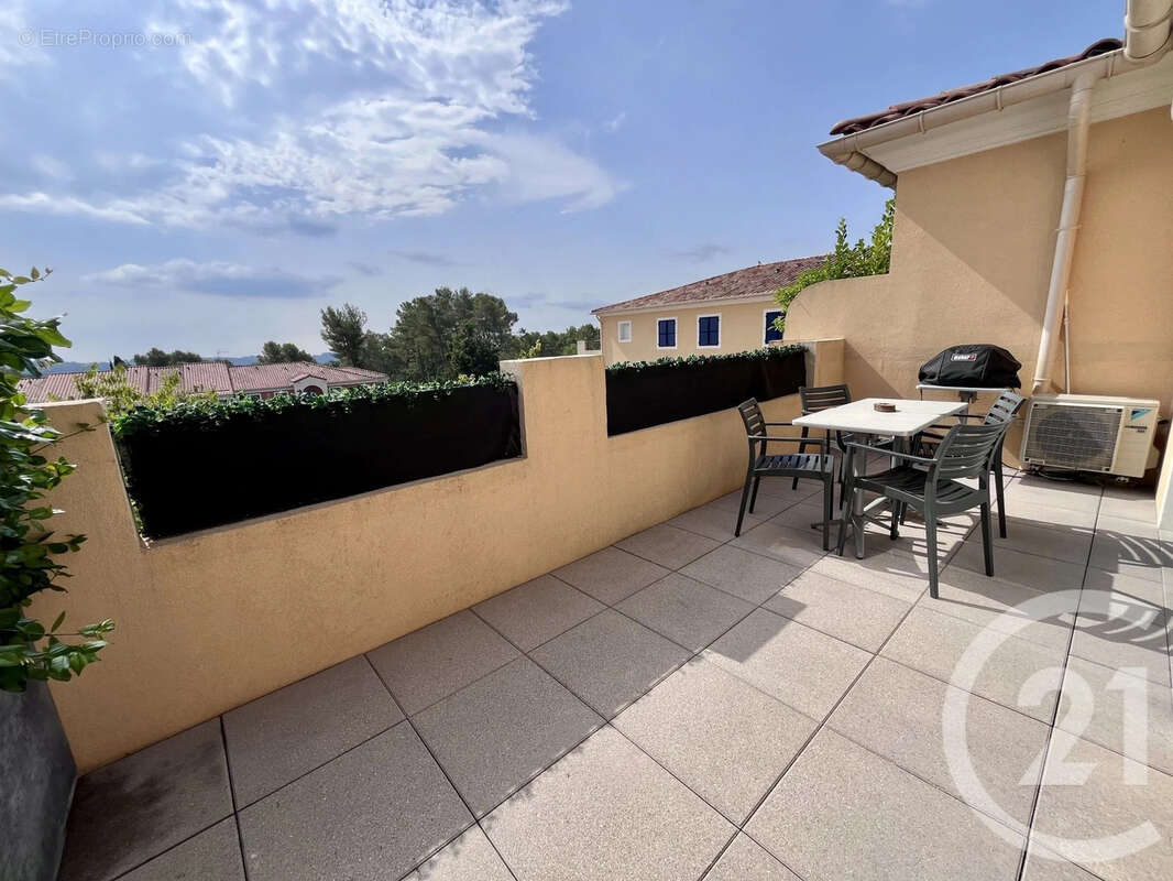 Appartement 81 m² à Roquefort-Les-Pins  - photo 13