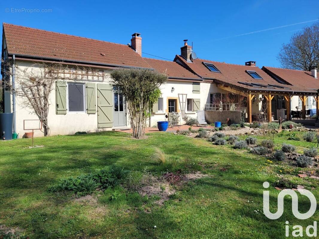 Photo 1 - Maison à ISSY-L&#039;EVEQUE