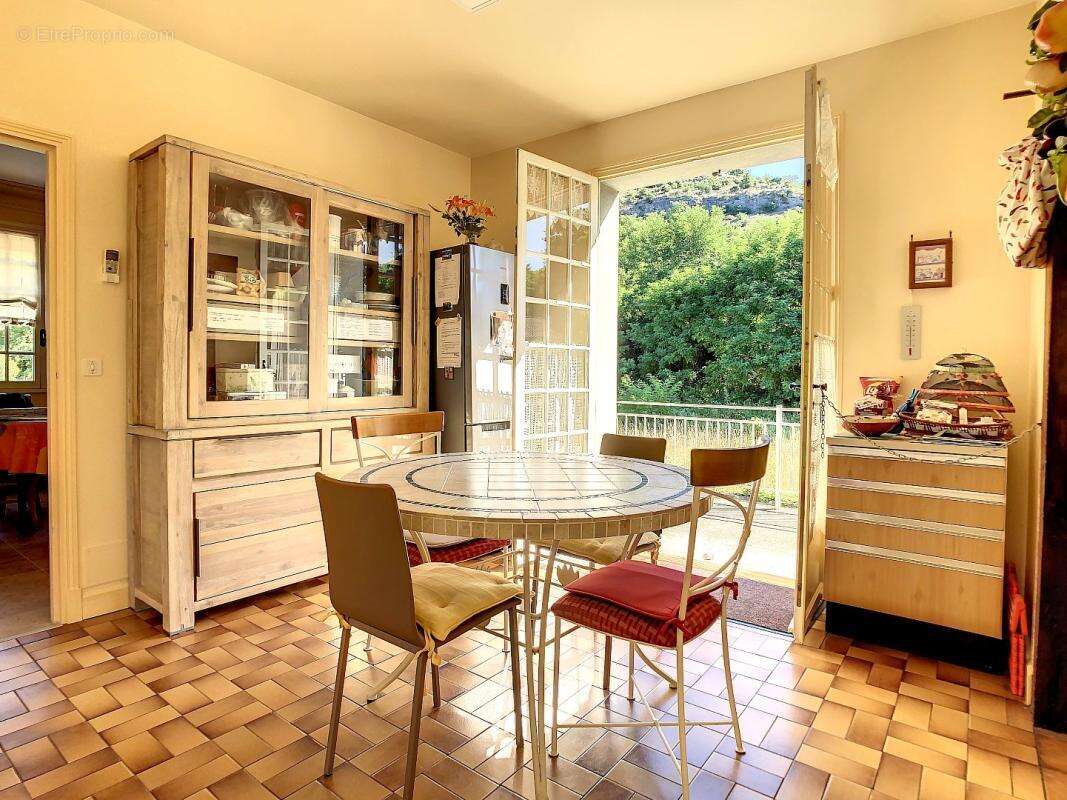 Maison à SAINT-MARTIN-LABOUVAL