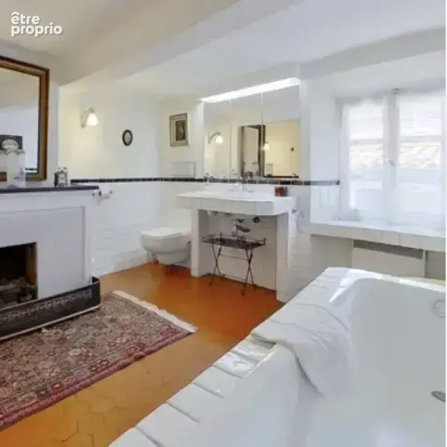 Grimaud : Maison de village 250 M2 avec terrasse, maison d'hôtes ou particulier - photo 15