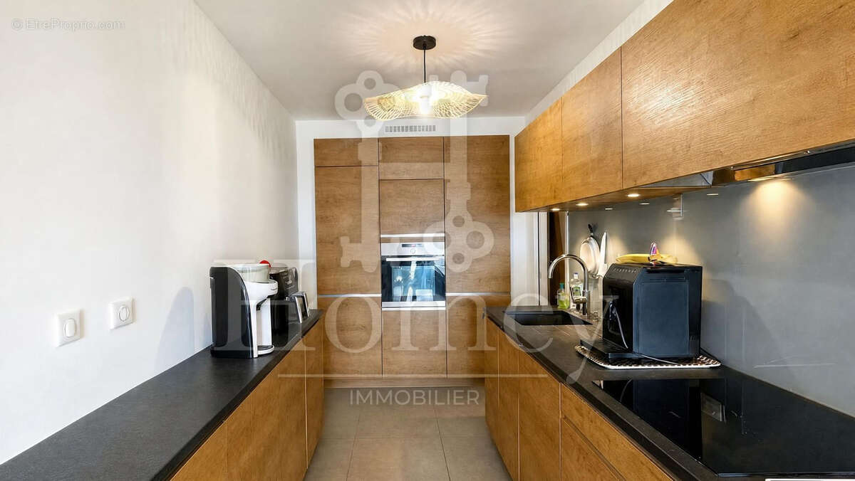 Appartement à VETRAZ-MONTHOUX