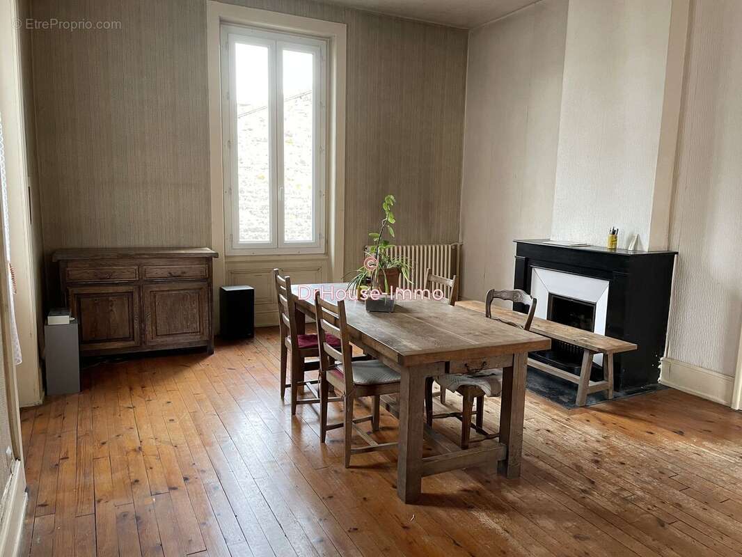 Appartement à FIRMINY