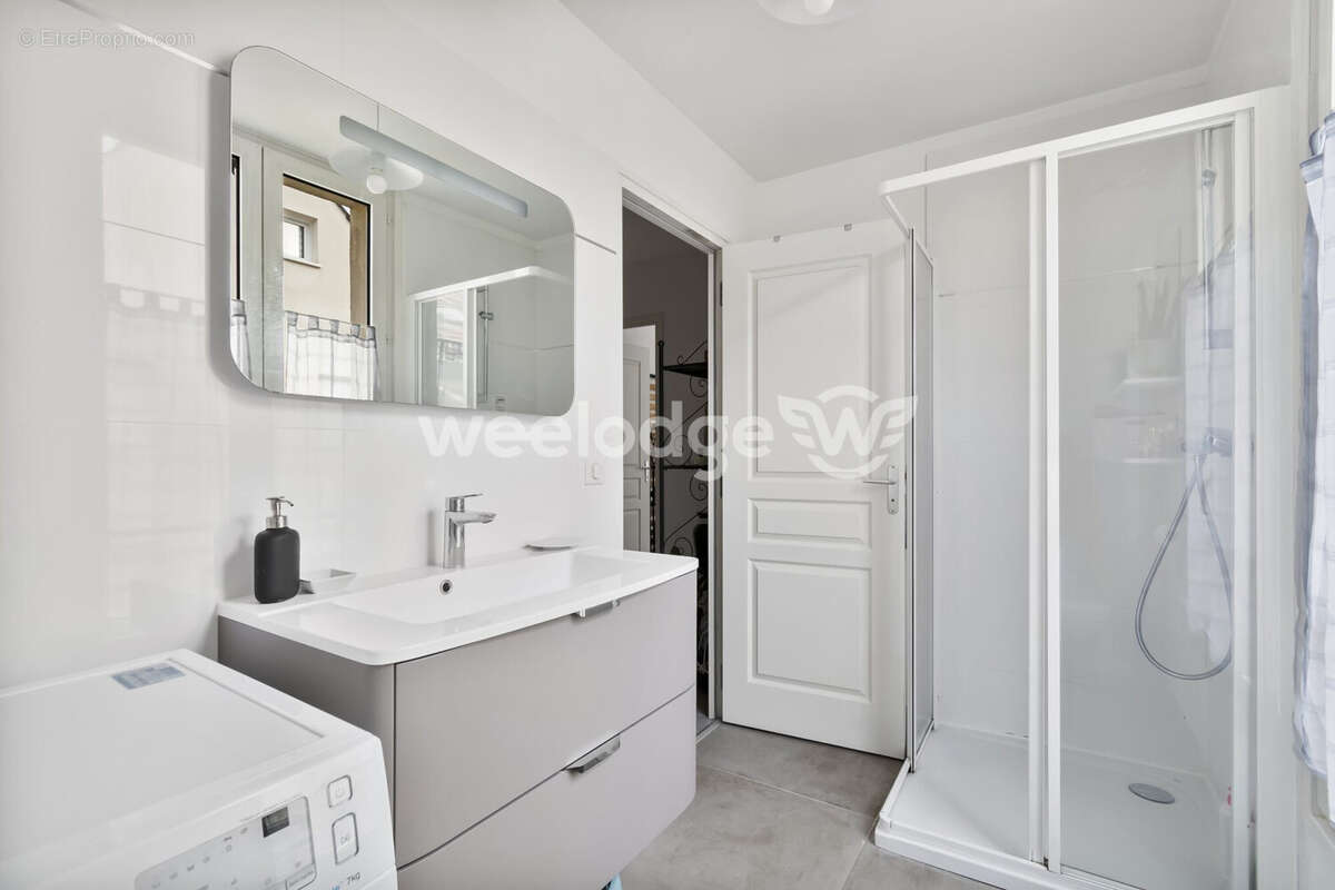 Maison à SARTROUVILLE