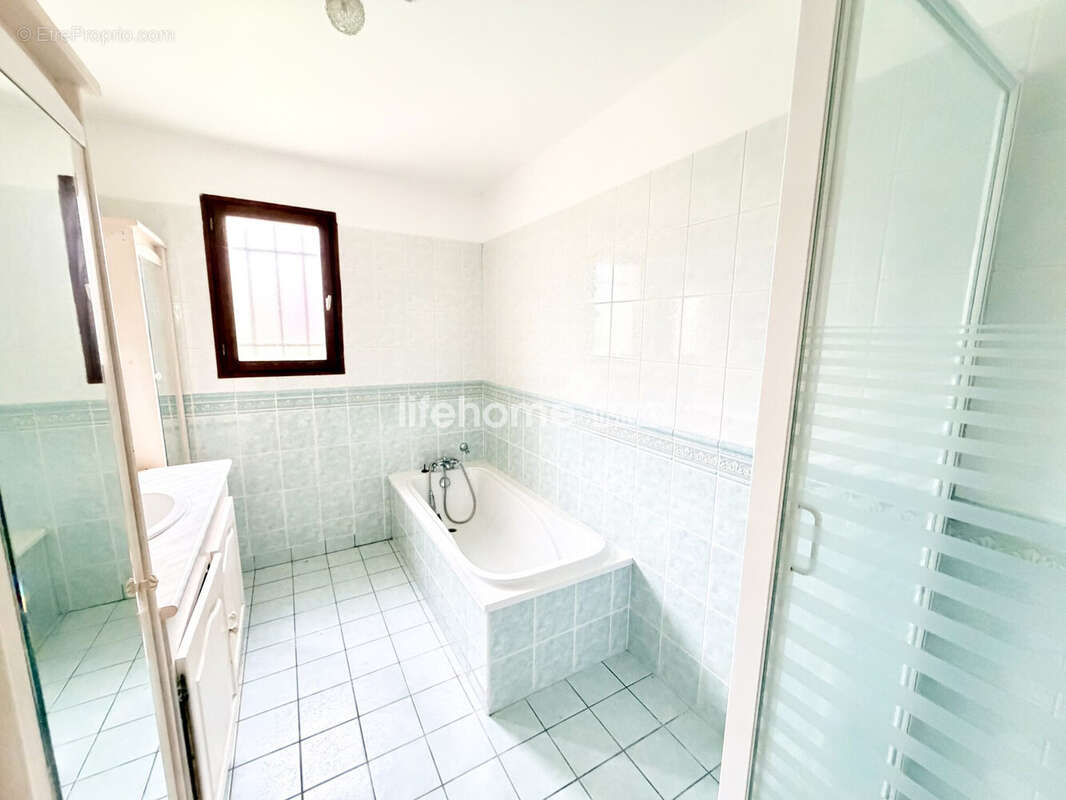 Maison à VILLEDIEU-SUR-INDRE