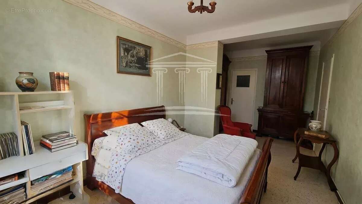 Maison à LE PONTET