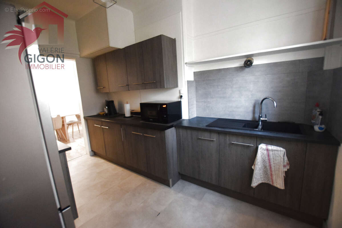 Appartement à GRAND-CHARMONT