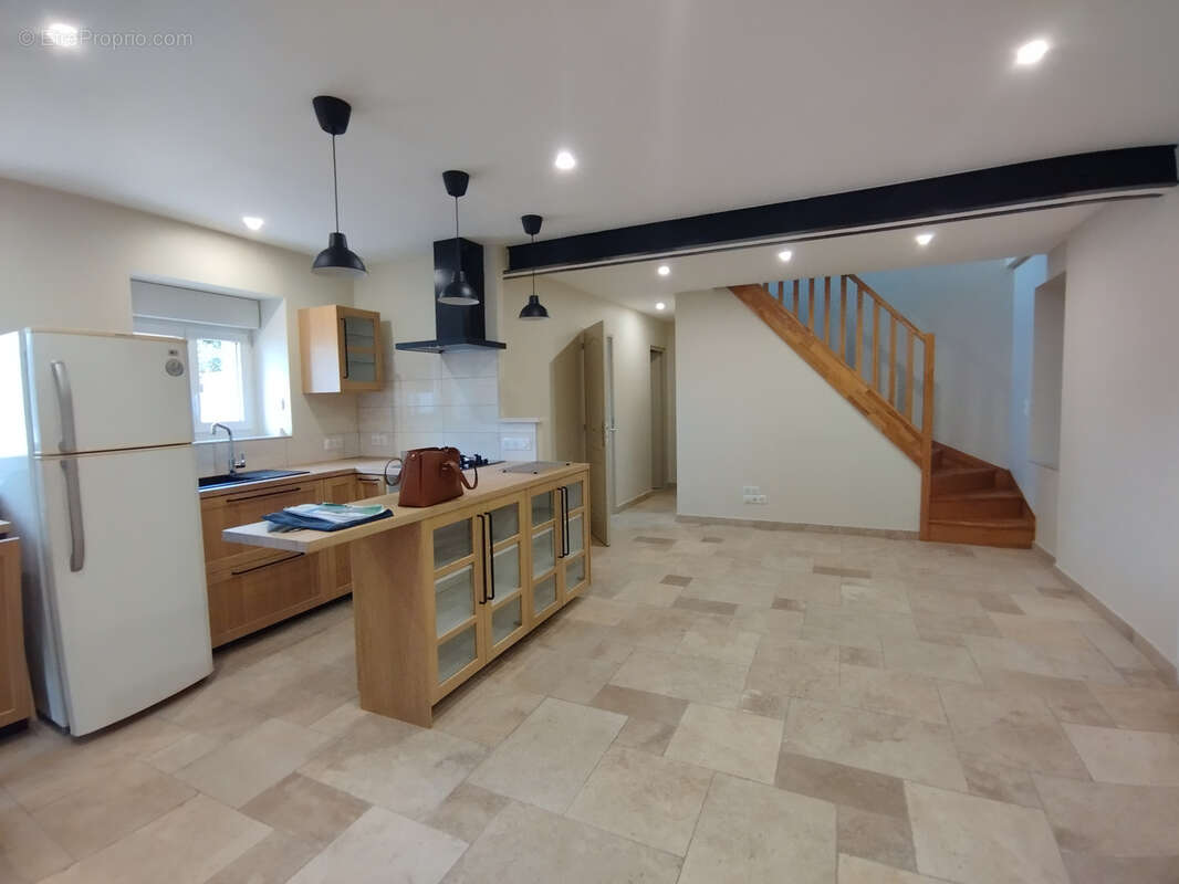 Maison à CLOYES-SUR-LE-LOIR