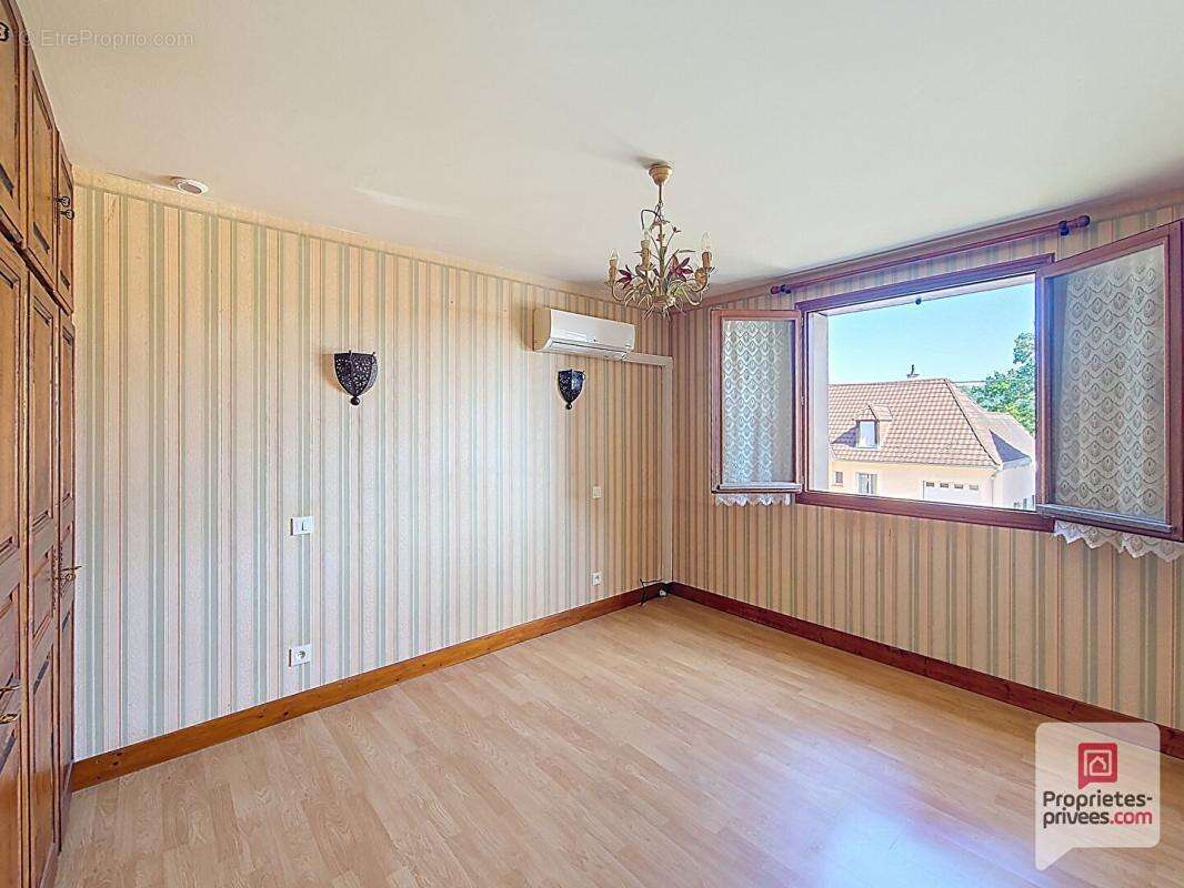 Maison à BRIVE-LA-GAILLARDE