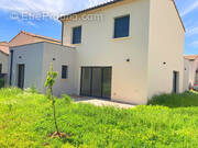 Maison à MONTELIMAR