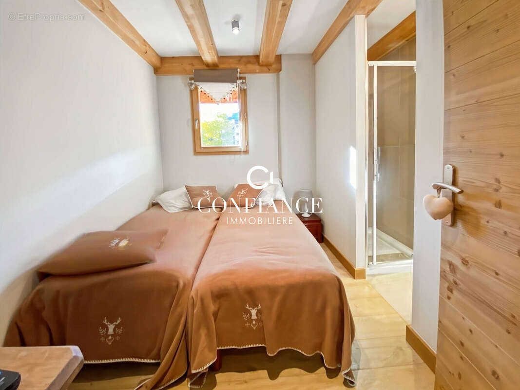 Appartement à SAINT-ETIENNE-DE-TINEE