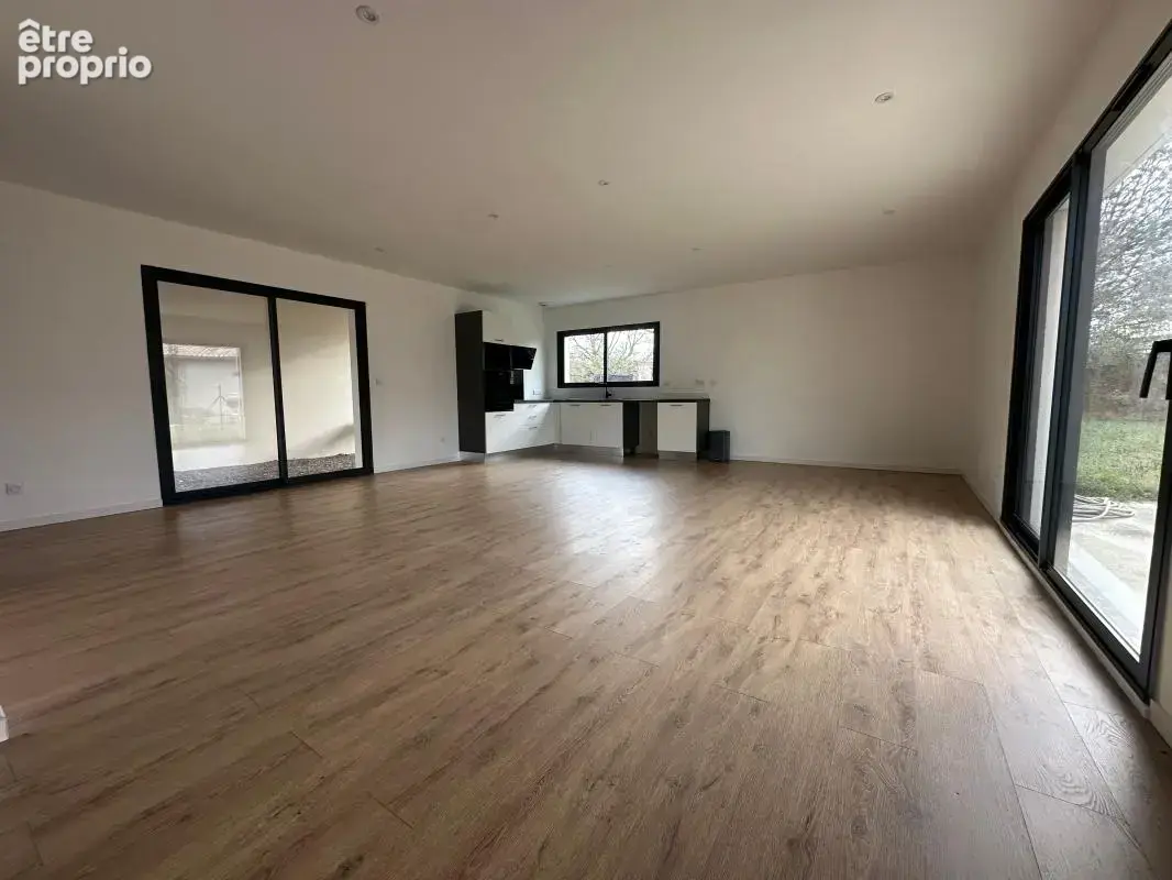 Maison À Vendre T4 - photo 3