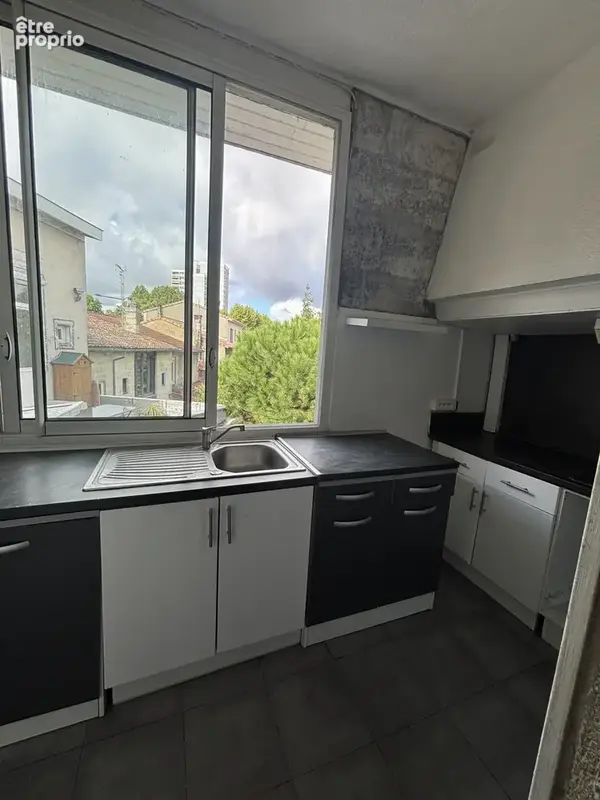 T3 lumineux de 73,60 m2 à Bordeaux - photo 4