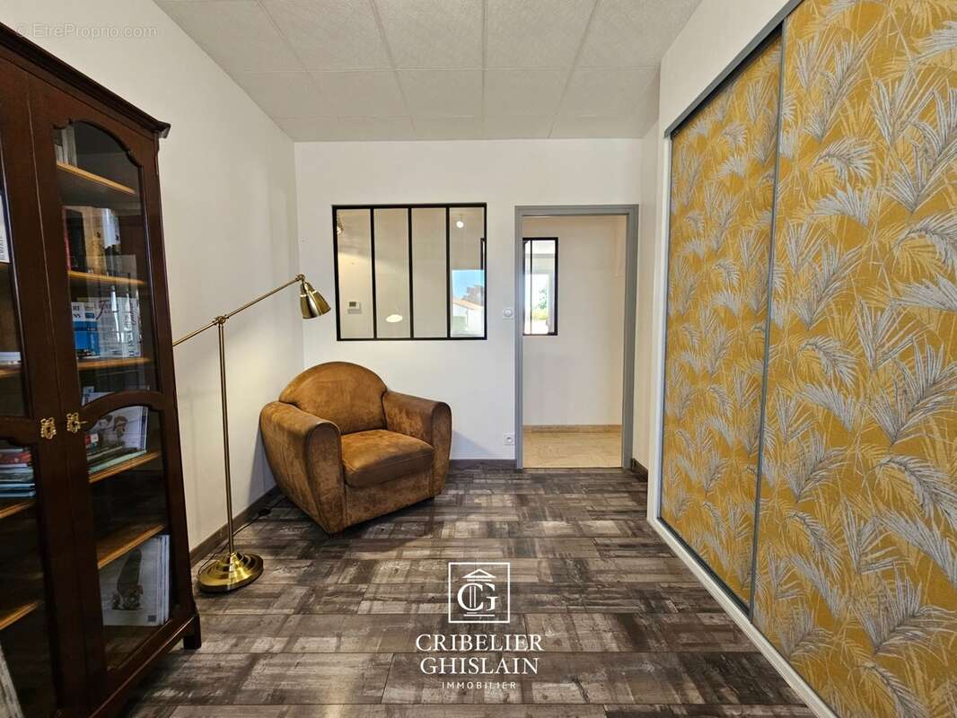 Maison familiale rénovée 240 m² – 10 pièces – 4 chambres – Essarts-en-Bocage (85) - photo 15