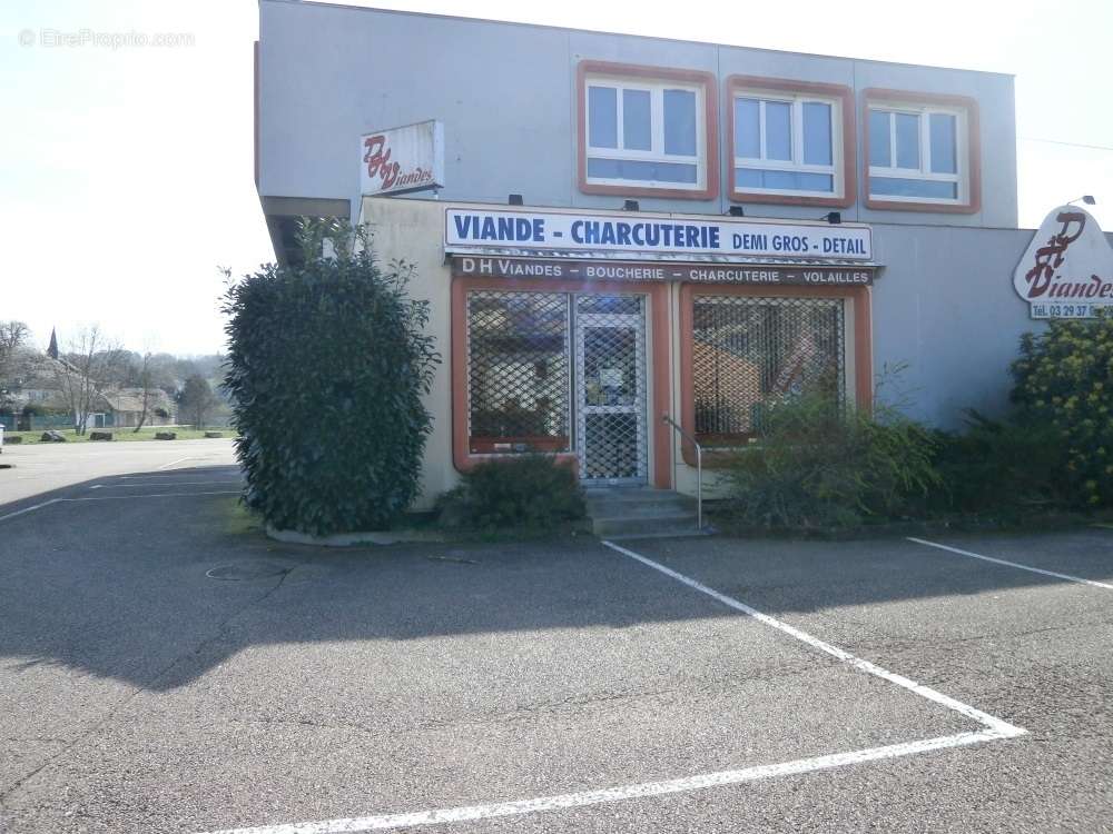 Local Commercial - photo 2