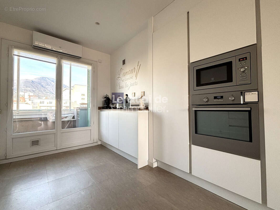 Appartement à GRENOBLE