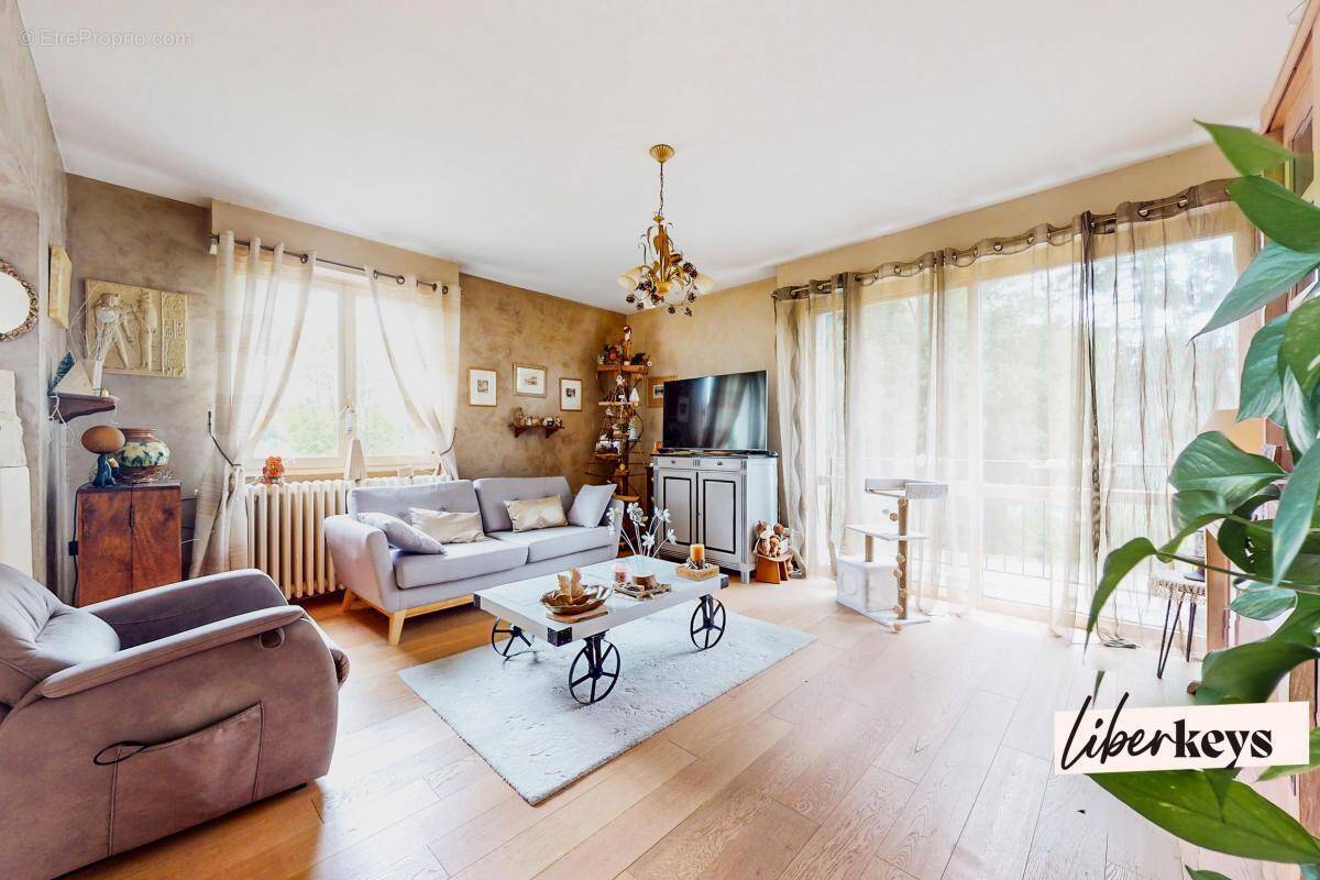 Appartement à SENONCHES