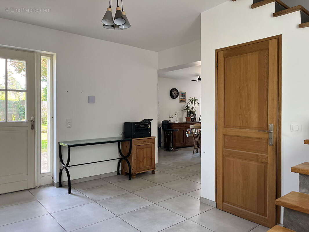 Maison à FEUCHEROLLES