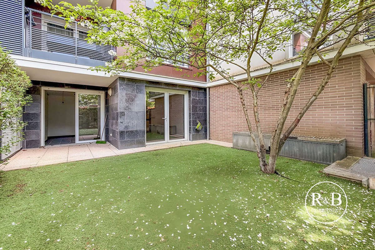 Appartement à VILLEPREUX