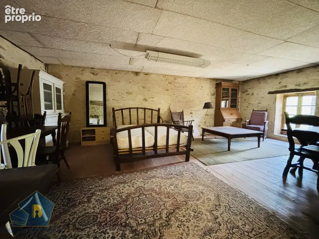 Coup de cœur pour les amoureux de la rénovation et des grands volumes ! - photo 5