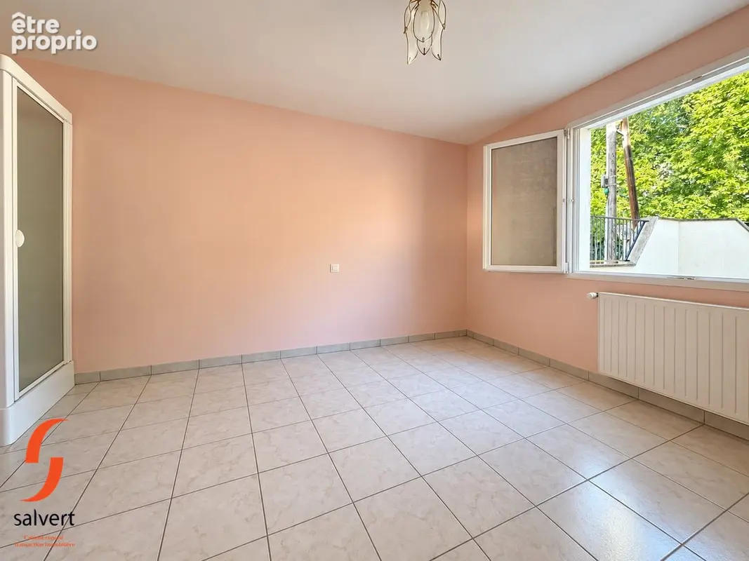 A vendre, Maison 4 chambres, ascenseur, garage, jardin. - photo 15