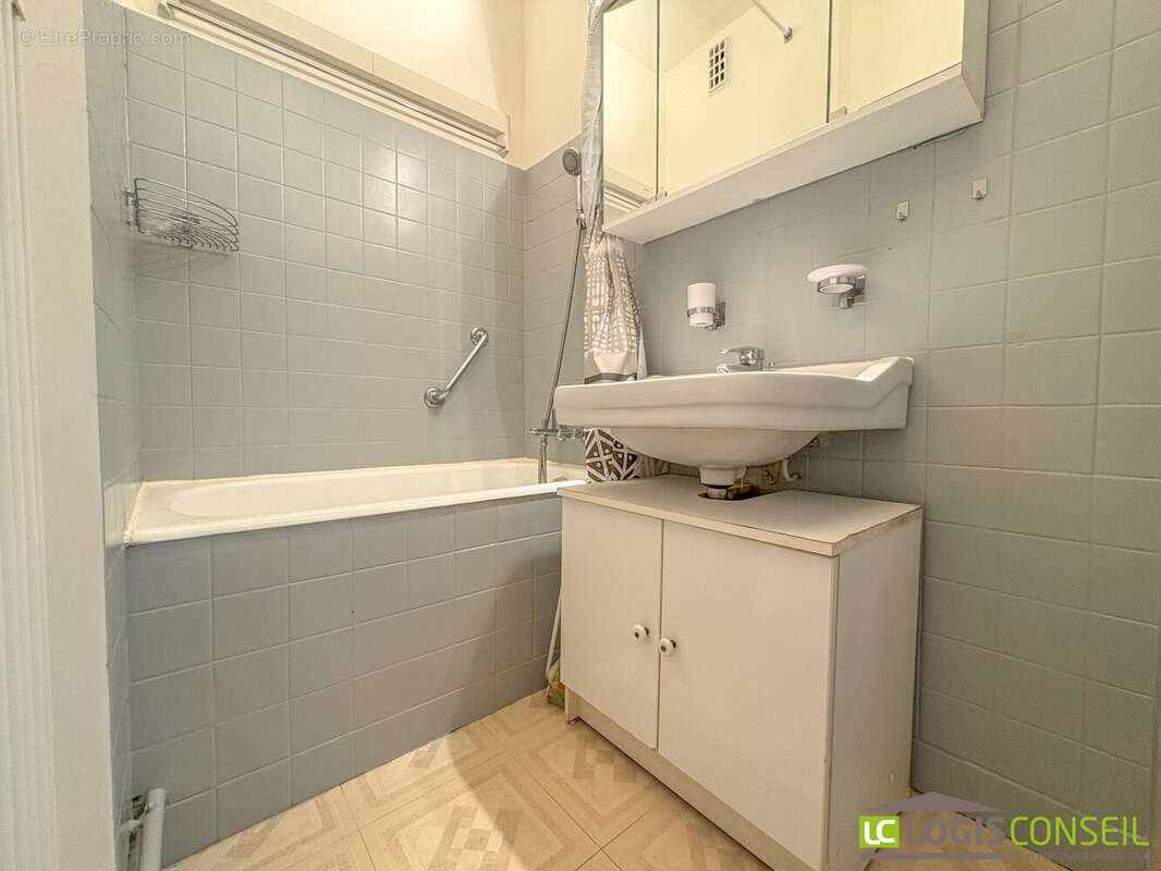 Appartement à CHATILLON