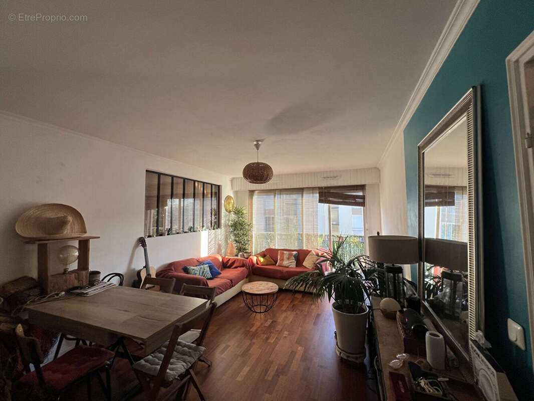 Appartement à MARGENCY