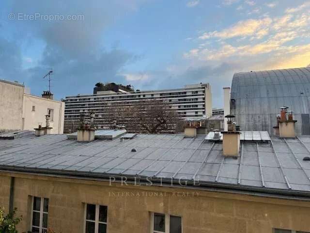Paris 16ième, 4  pièces, caves et parking - photo 11