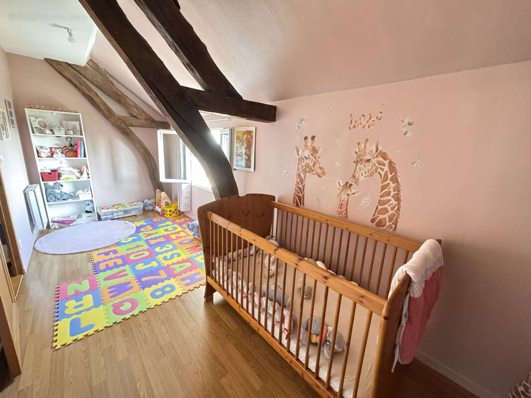 Maison familiale de 111m2 3 chambres, jardin Barentin . - photo 5