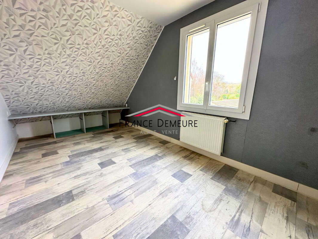 Maison à SAINT-BRICE-SOUS-FORET