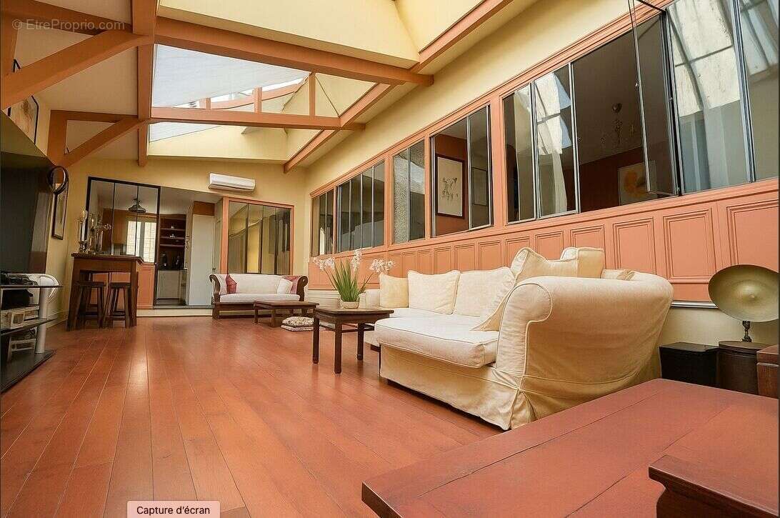 Appartement à PARIS-2E