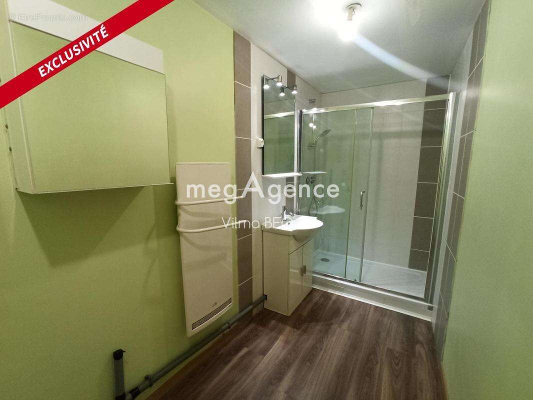 Appartement à VILLENEUVE-L'ARCHEVEQUE