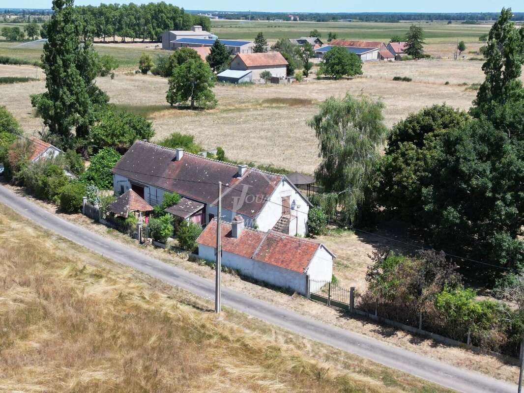 Charmante maison de 116 m² à La Ferté-Hauterive - photo 40