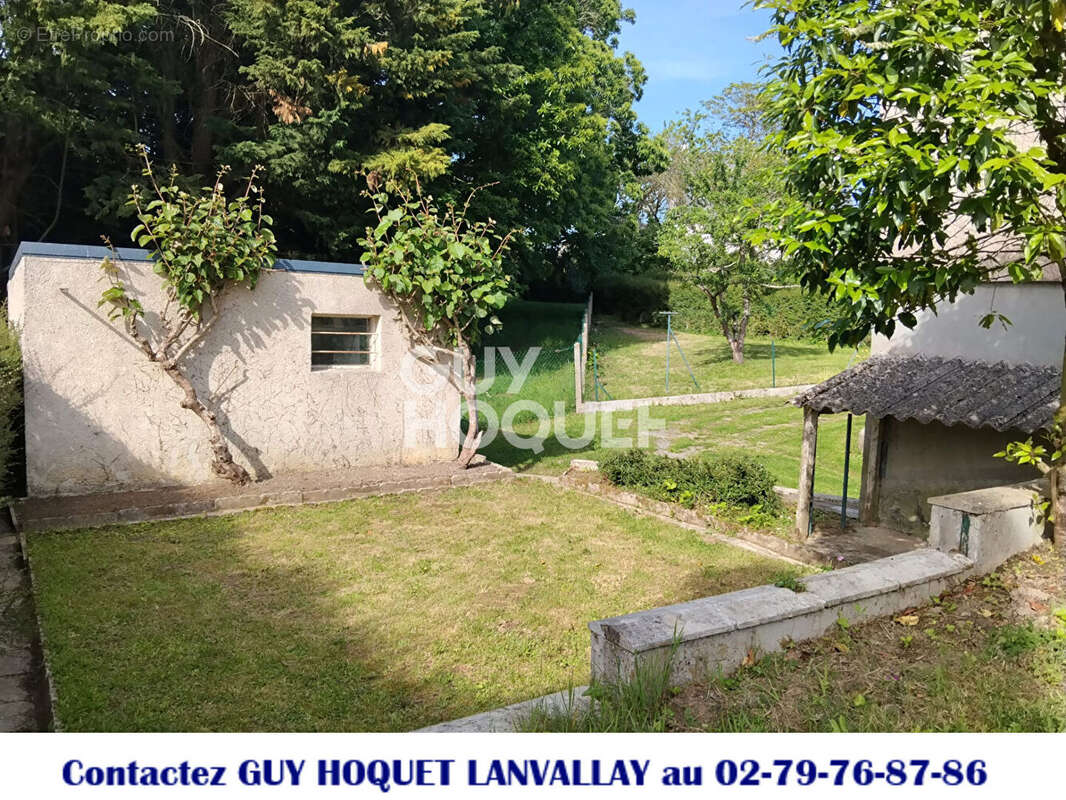 Maison à LANVALLAY