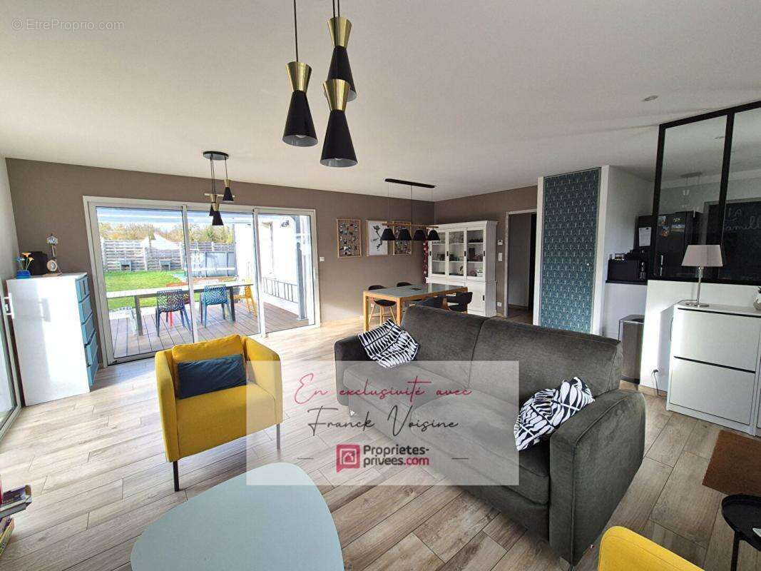 Maison à BEAUREPAIRE