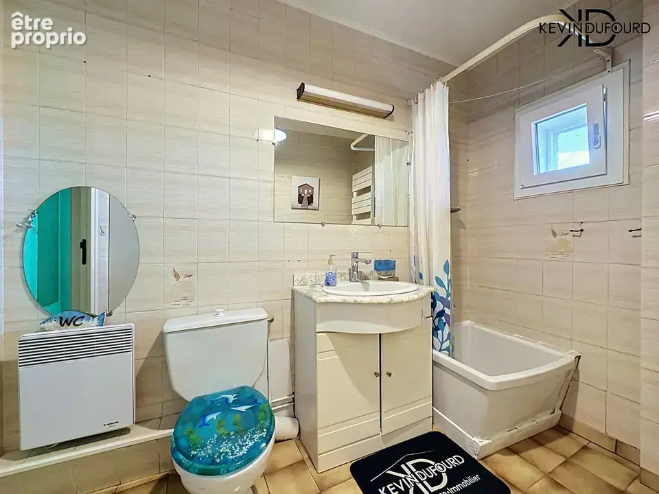 Maison de ville de 95m² sur un terrain de 1.800 m² à AUBENAS - photo 7