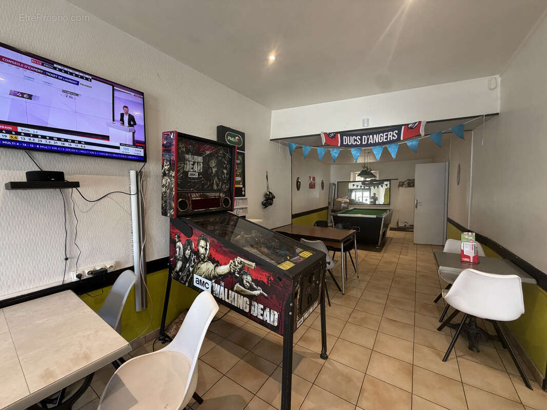 Immeuble de rapport avec locataire en place   La Pouëze - photo 3