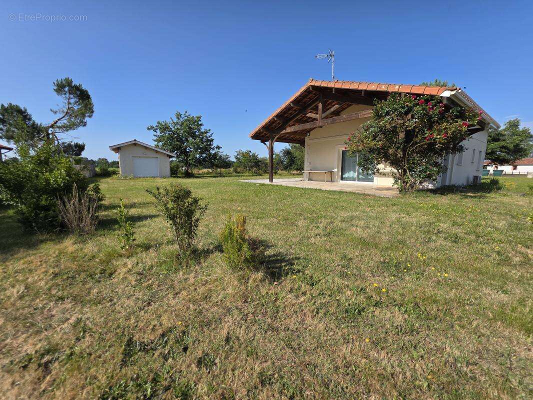Maison 6 pièces 139 m² à vendre à Biscarrosse (40600) - photo 3