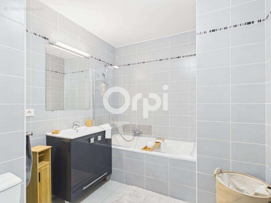 Appartement à MANDELIEU-LA-NAPOULE