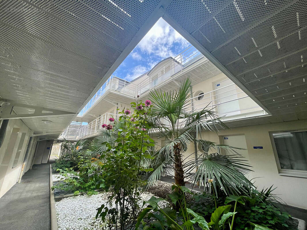 A vendre beg meil fouesnant  appartement  2 pieces rdc piscine - photo 2