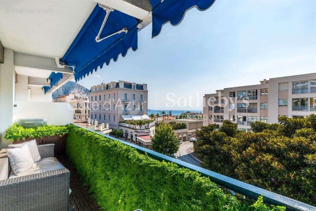 Appartement à BEAULIEU-SUR-MER