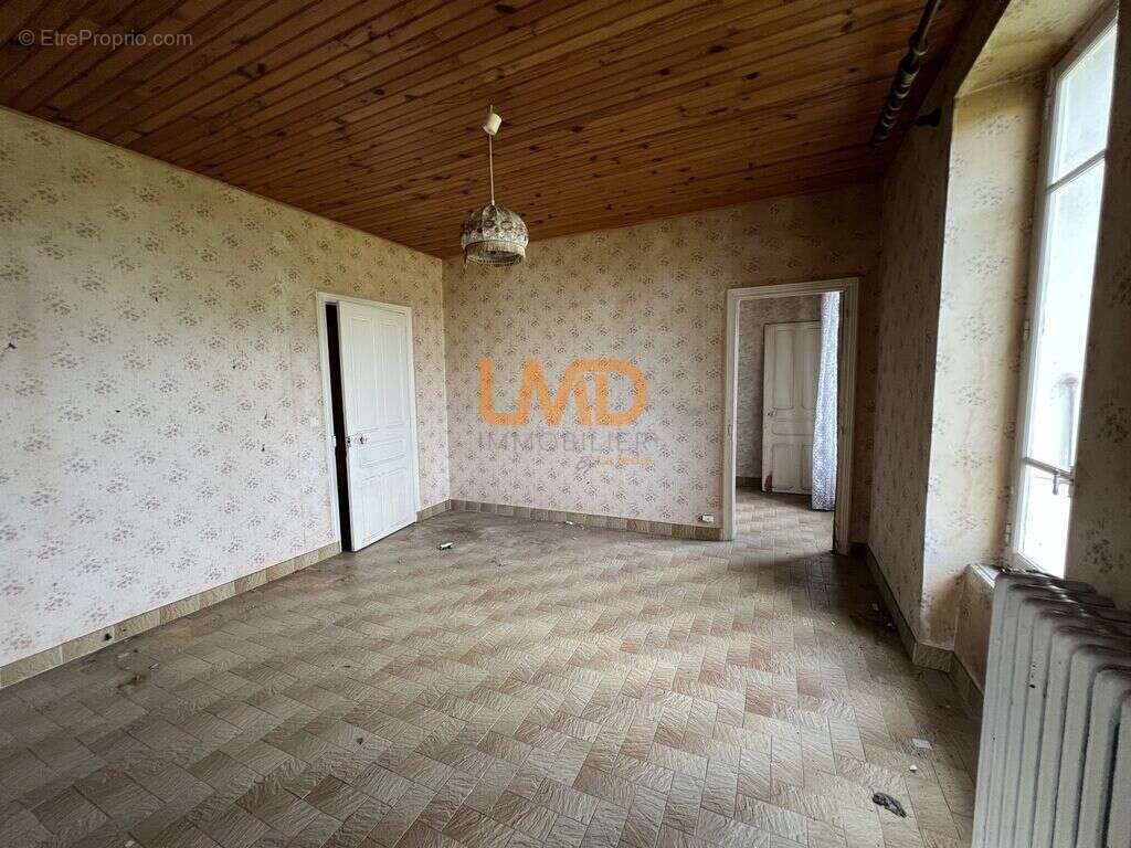 Maison à AUBENAS