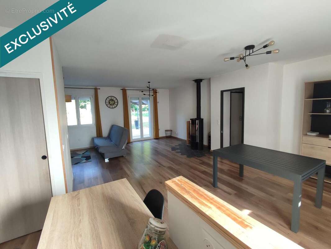 Maison 103 m² à Tassenieres  - photo 2